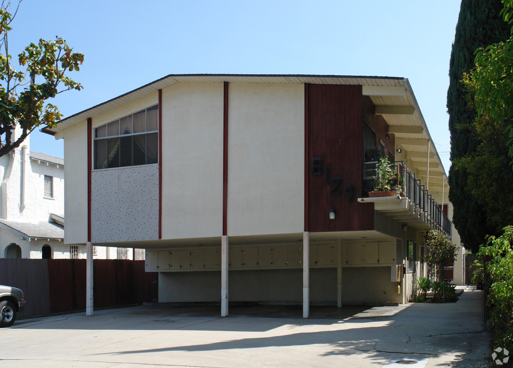 6124 Alcott St, Los Angeles, CA à vendre Photo principale- Image 1 de 1