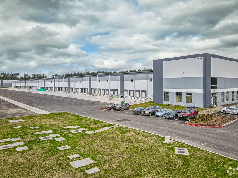 7816 Hawks Prairie Rd NE, Lacey, WA à louer - Photo du bâtiment - Image 2 de 5