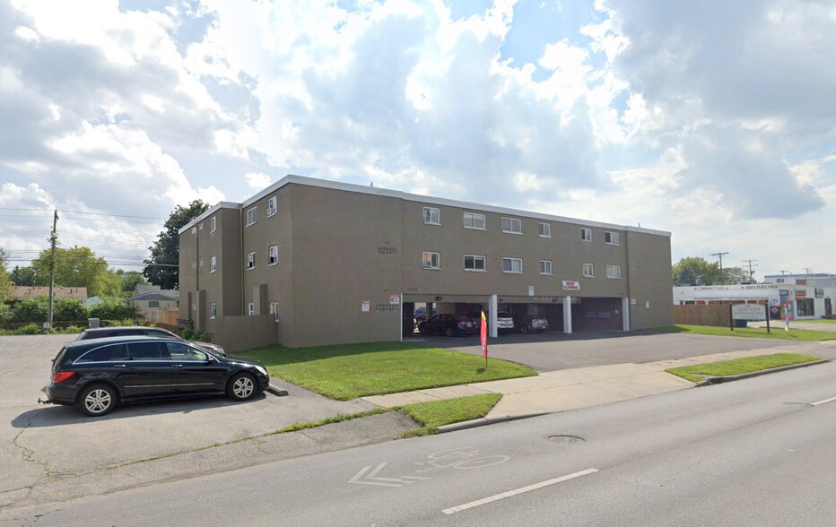 3235-3245 Sullivant Ave, Columbus, OH à vendre - Photo du bâtiment - Image 3 de 11