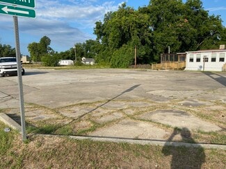 More details for 302-306 N Pierce St, Alma, GA - Land for Sale