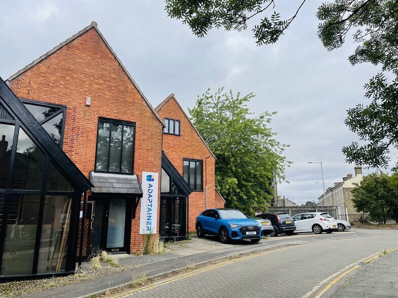 Angel Ln, Ipswich à vendre - Photo du bâtiment - Image 2 de 4