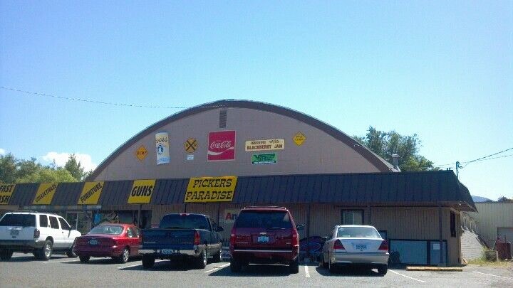 3404 S Pacific Hwy, Medford, OR for sale Primary Photo- Image 1 of 8