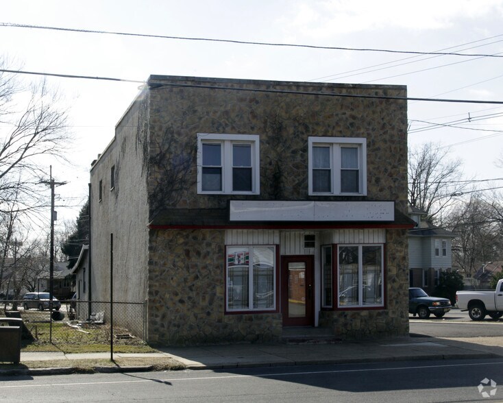 6 E Camden Ave, Moorestown, NJ, 08057 portefeuille de 2 propriétés à vendre sur LoopNet.ca - Photo principale - Image 1 de 16