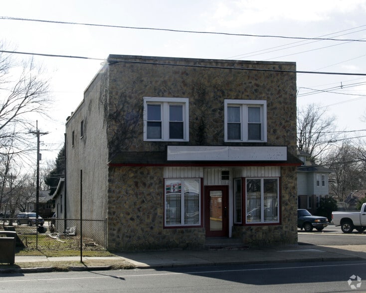 6 E Camden Ave, Moorestown, NJ for sale - Primary Photo - Image 1 of 14