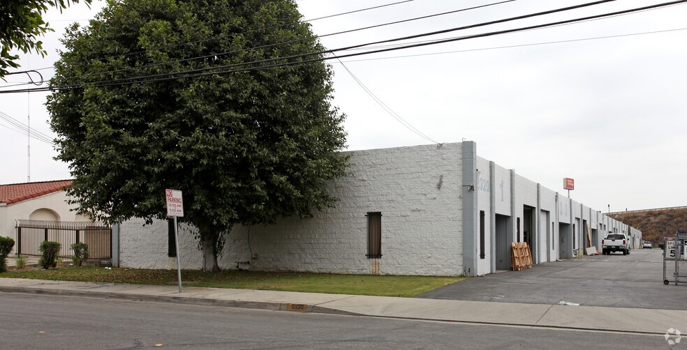 2320 Central Ave, Duarte, CA à louer - Photo du bâtiment - Image 2 de 6