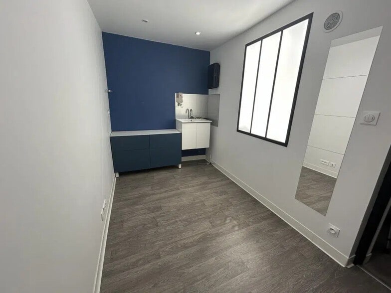 Commerce de détail dans Nantes à louer - Photo intérieure - Image 1 de 5