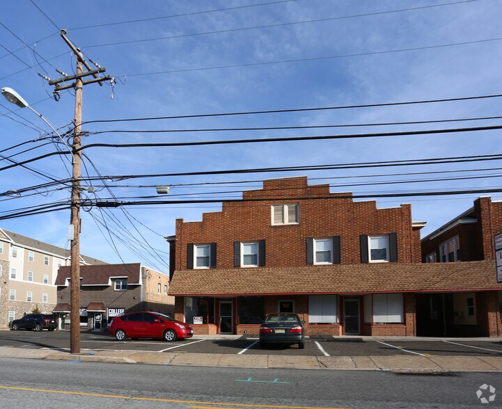 359-361 N York Rd, Willow Grove, PA à louer - Photo du bâtiment - Image 2 de 2