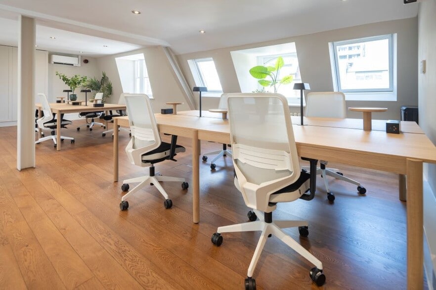 46 Beak St, London for lease - Building Photo - Image 3 of 5