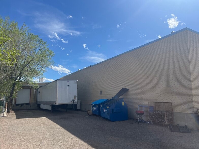 6035 E 38th Ave, Denver, CO for lease - Building Photo - Image 3 of 12