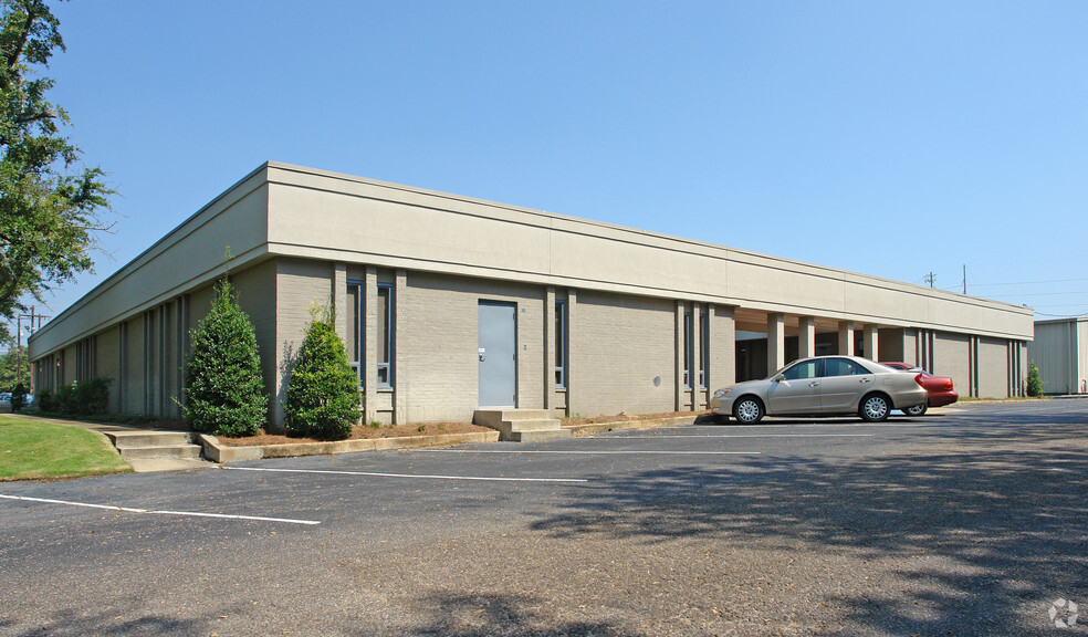 2900 McGehee Rd, Montgomery, AL for sale - Building Photo - Image 2 of 3