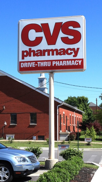 201 W Martin Luther King Blvd, Danville, KY for sale - Building Photo - Image 2 of 3