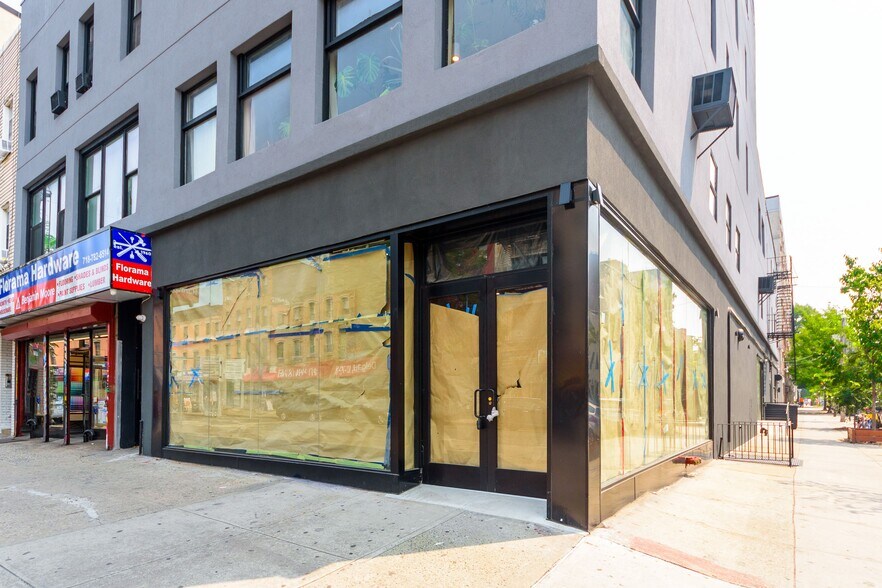 98 Graham Ave, Brooklyn, NY à louer - Photo du bâtiment - Image 3 de 7