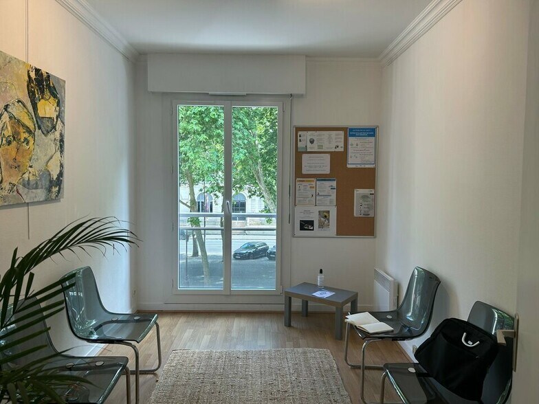 15 Boulevard Béranger, Tours for lease - Interior Photo - Image 3 of 5