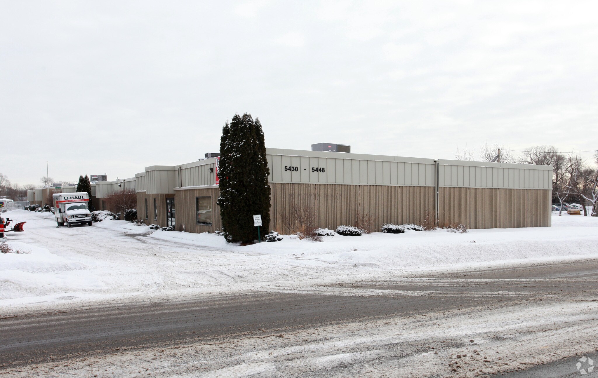 5430-5448 Douglas Dr N, Crystal, MN for lease Primary Photo- Image 1 of 49