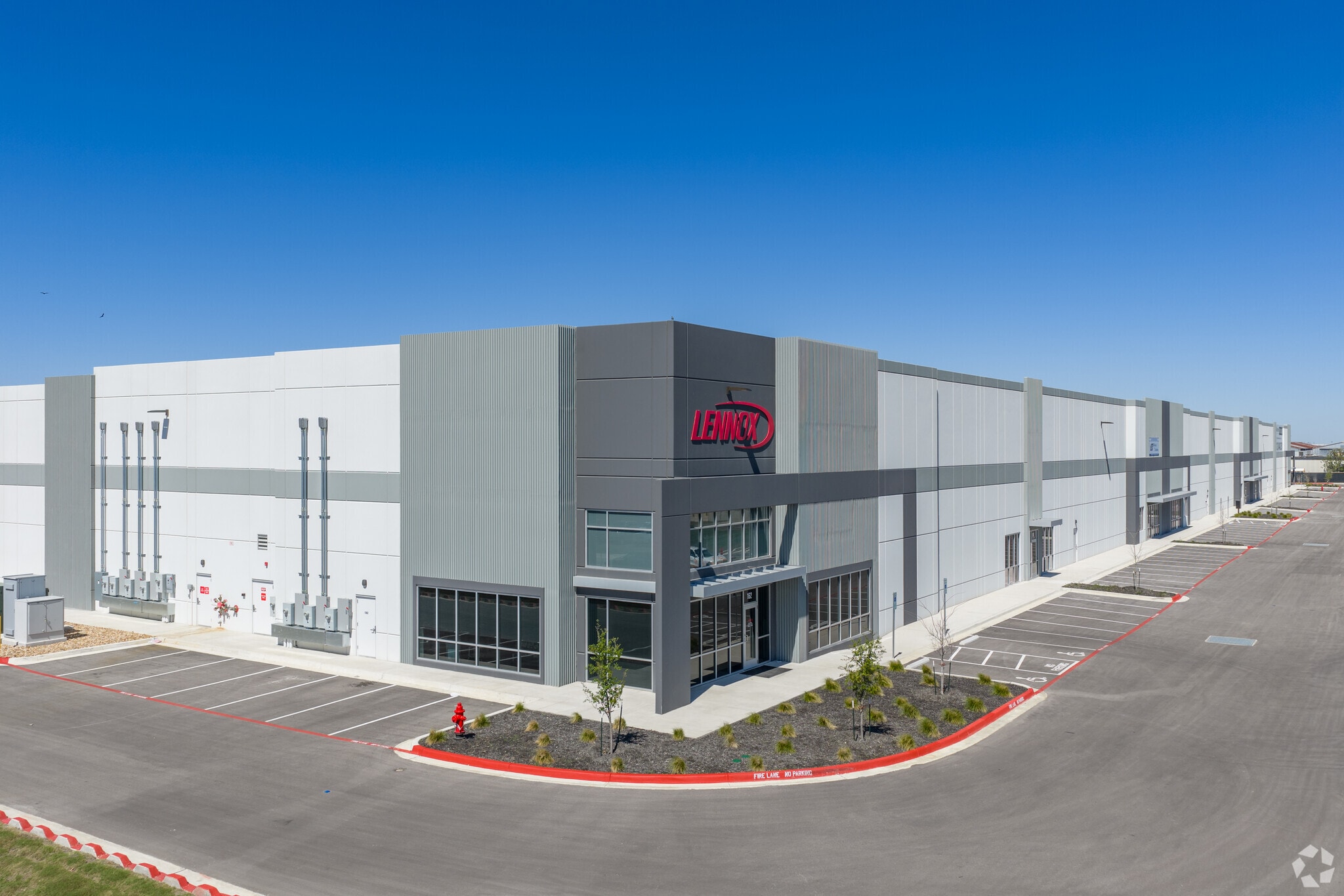 500 Wonder World Dr, San Marcos, TX for lease Primary Photo- Image 1 of 13