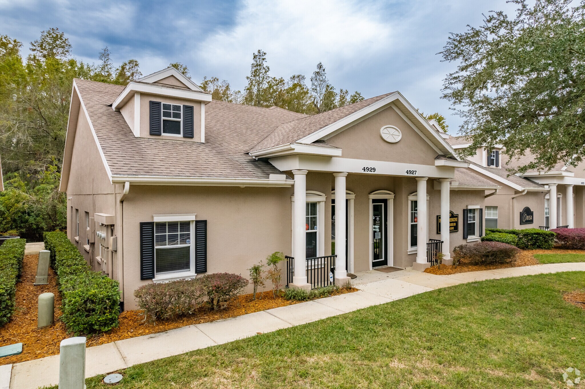 4927-4931 Van Dyke Rd, Lutz, FL for lease Primary Photo- Image 1 of 7