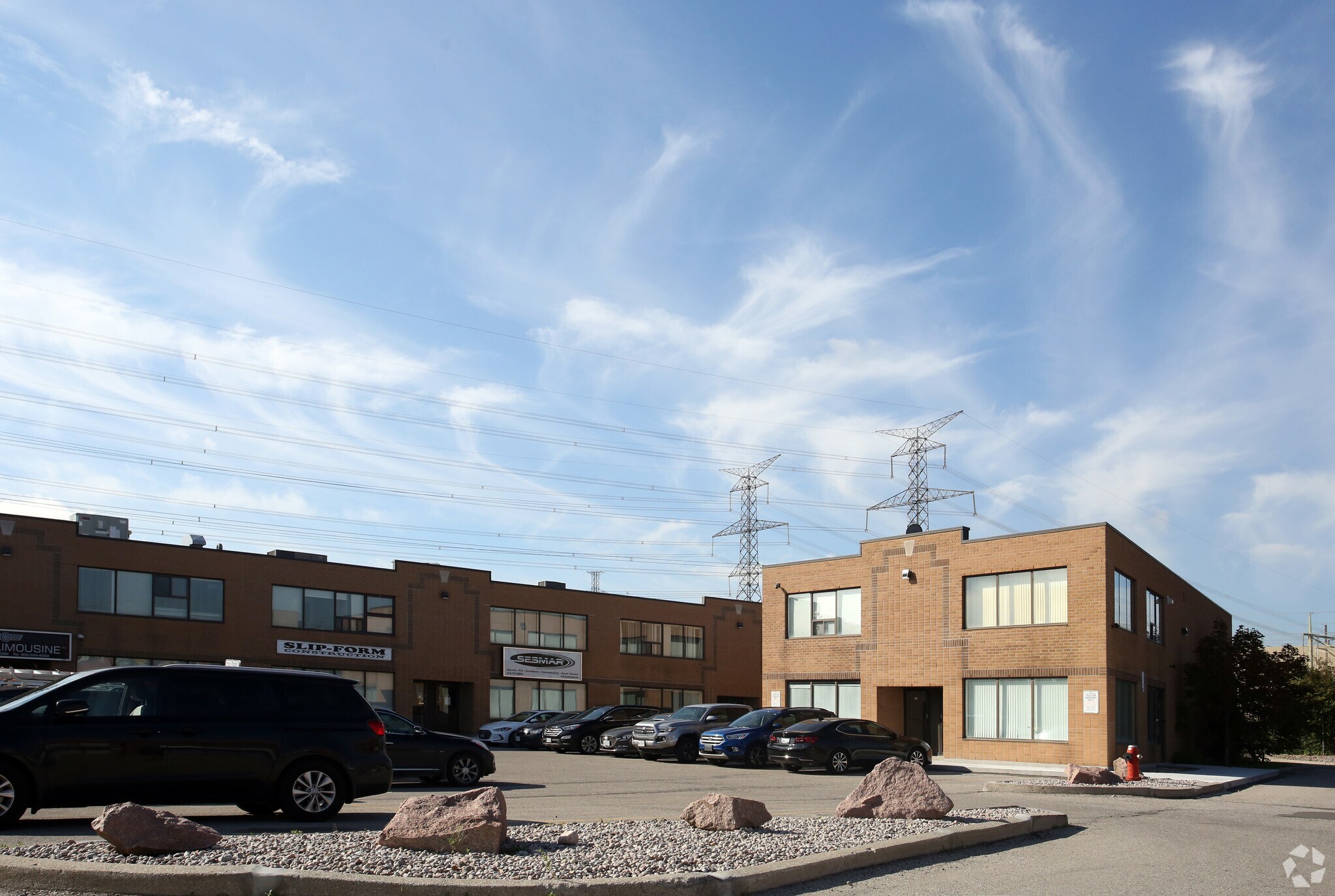 260 Regina Rd, Vaughan, ON for sale Primary Photo- Image 1 of 1