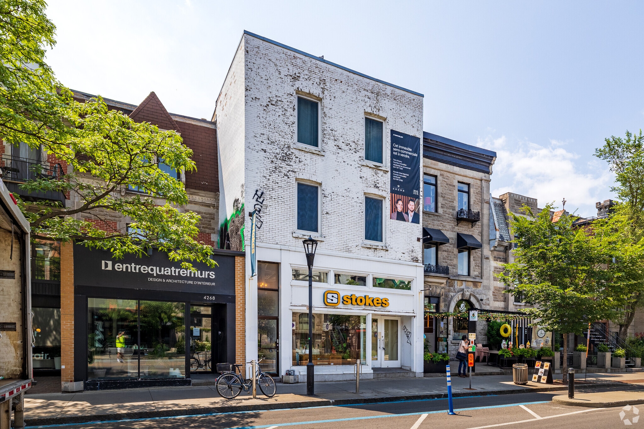 4276-4278 Rue Saint-Denis, Montréal, QC for lease Primary Photo- Image 1 of 5