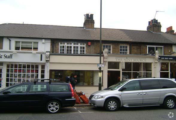 21 Church Rd, Londres à louer Photo principale- Image 1 de 3