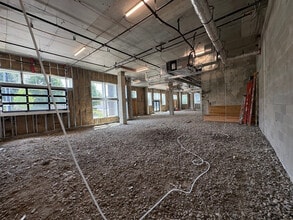 303 E 6th Ave, Columbus, OH for lease Interior Photo- Image 1 of 5