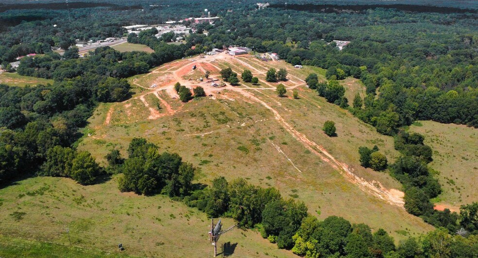 200 Harris St, Commerce, GA à louer - Photo du bâtiment - Image 3 de 8