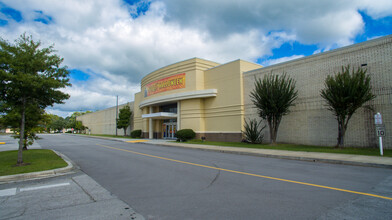 375 Jacksonville Mall, Jacksonville, NC for lease Building Photo- Image 1 of 5