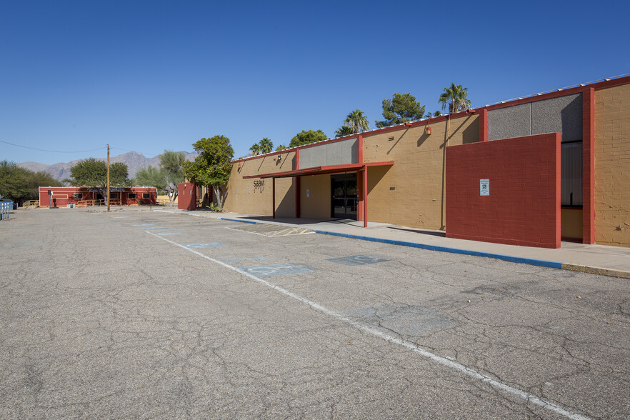 3767 E Grant Rd, Tucson, AZ for sale - Building Photo - Image 3 of 58