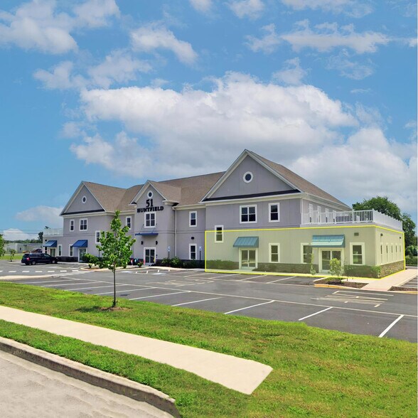 51 Huntfield Dr, Smyrna, DE à louer - Photo du bâtiment - Image 3 de 3