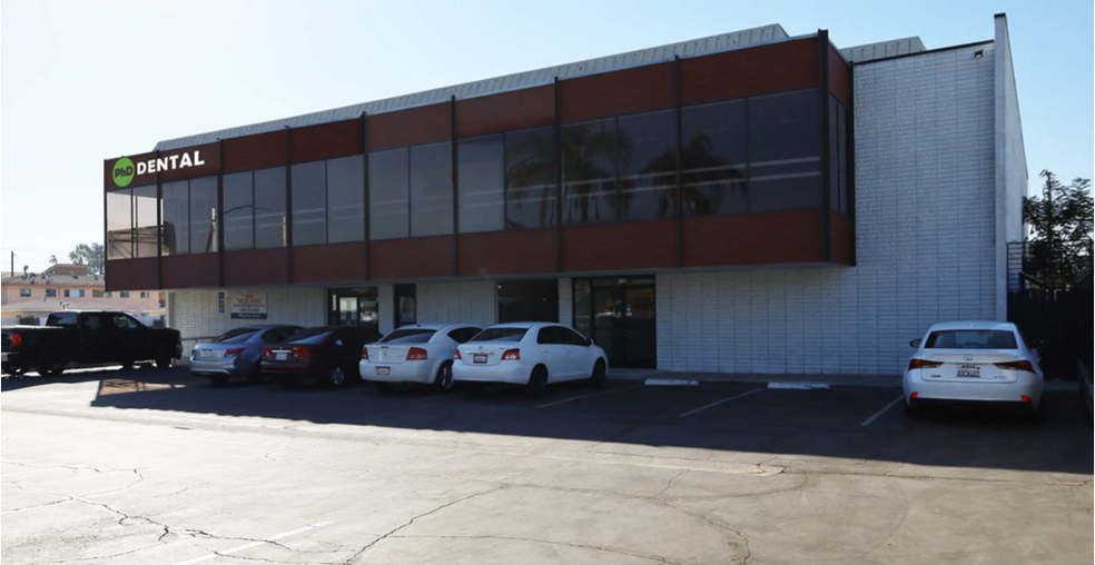 12052 Imperial Hwy, Norwalk, CA for lease - Building Photo - Image 3 of 12