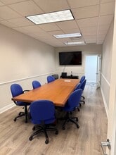 4238-4242 Tamiami Trl S, Venice, FL for lease Interior Photo- Image 2 of 12