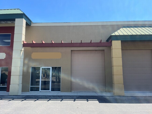 More details for 1040 Collier Center Way, Naples, FL - Flex, Industrial for Lease