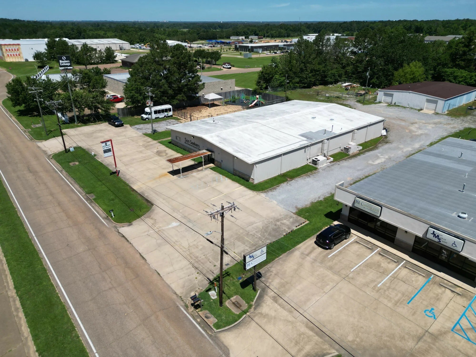 5002 Highway 80 E, Pearl, MS for lease Building Photo- Image 1 of 12