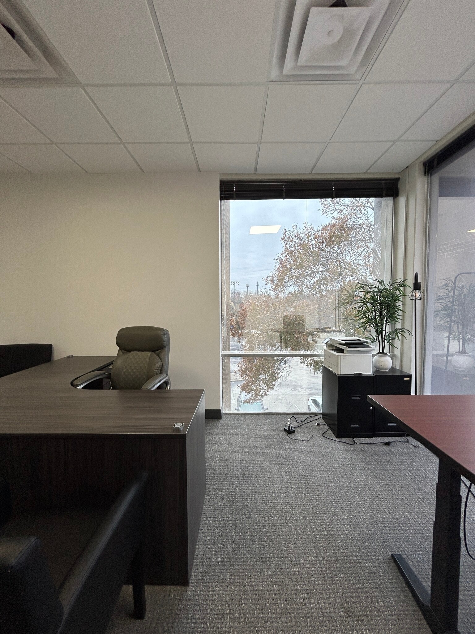 4606 Centerview, San Antonio, TX à louer Photo du bâtiment- Image 1 de 7