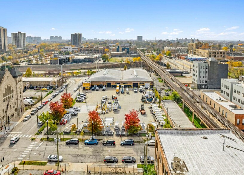 2424 S Wabash Ave, Chicago, IL à louer - Photo du bâtiment - Image 2 de 7