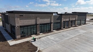 More details for 10100 Plum Dr, Urbandale, IA - Retail for Lease