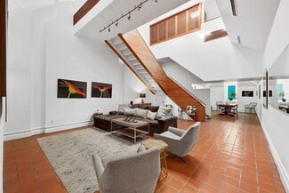 Plus de détails pour 410 E 6th St, Austin, TX - Commerce de détail à louer