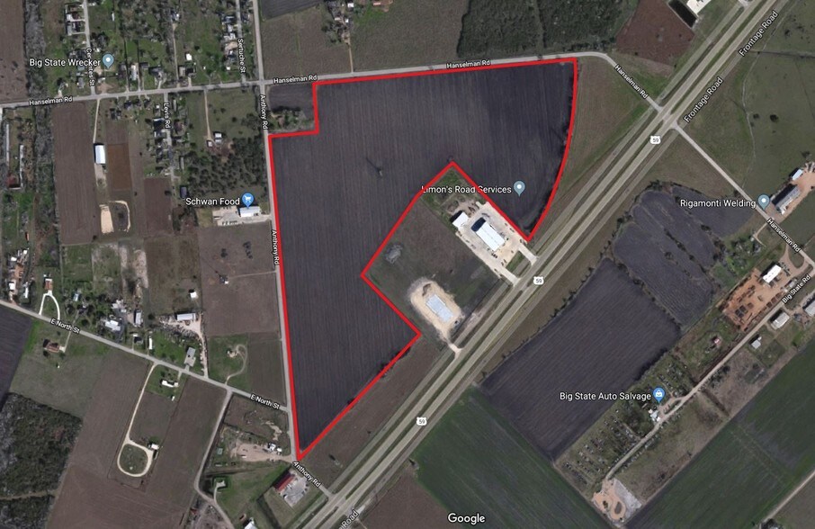 902 Anthony Rd, Victoria, TX for sale - Other - Image 1 of 4