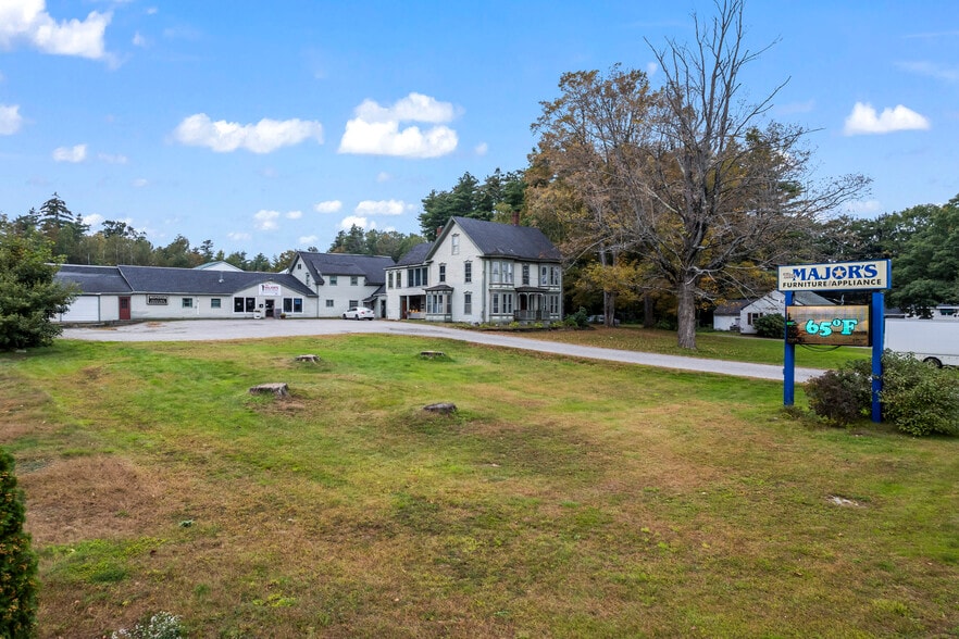 680 Maine Ave, Farmingdale, ME for lease - Building Photo - Image 2 of 72