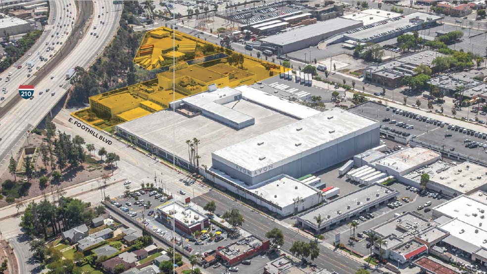 2940 E Foothill Blvd, Pasadena, CA for sale - Aerial - Image 2 of 10