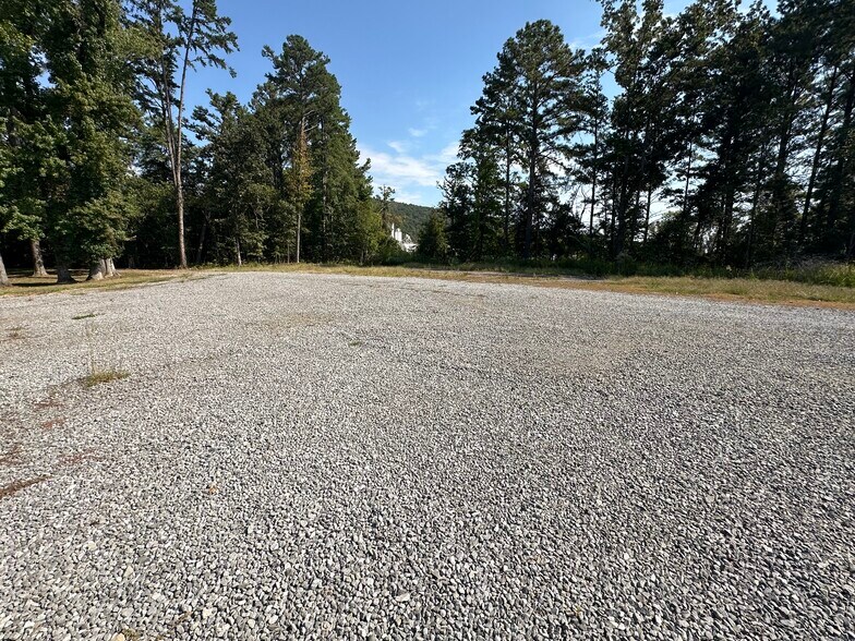 19520 John T Reid Pky, Scottsboro, AL à vendre - Photo du bâtiment - Image 1 de 16