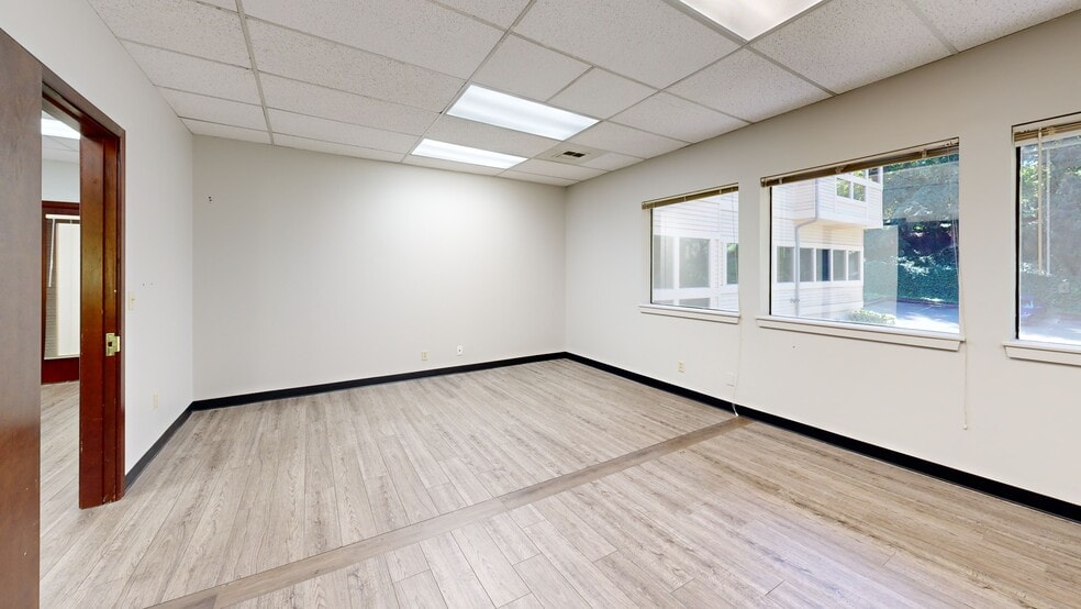 31919 1st Ave S, Federal Way, WA for lease - Matterport 3D Scan - Image 2 of 10