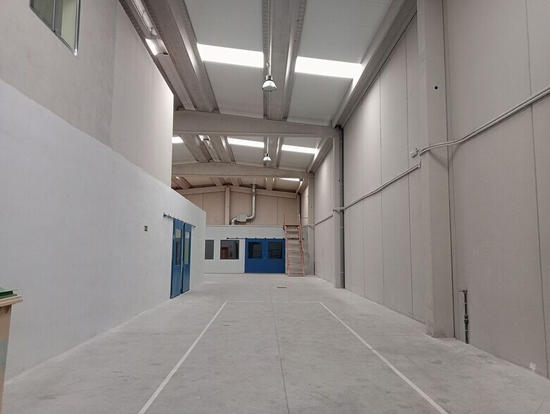 Calle Hidrógeno, 55, Valladolid, Valladolid à vendre - Photo intérieure - Image 2 de 55