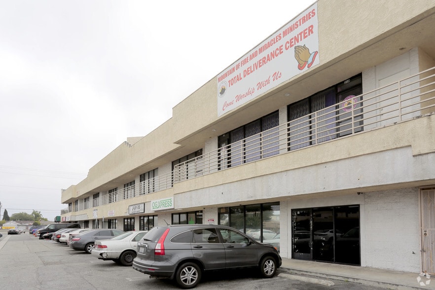 14909 Crenshaw Blvd, Gardena, CA for lease - Building Photo - Image 3 of 4