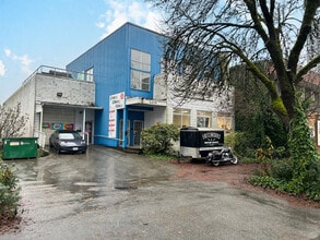 4438 Juneau St, Burnaby, BC for lease Interior Photo- Image 1 of 3