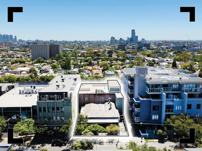 67 Wellington St, St Kilda for sale - Aerial - Image 2 of 15