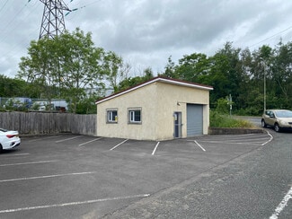 Plus de détails pour 25 Springvale Industrial Estate, Cwmbran - Industriel à louer