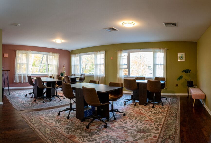 153 Skylands Rd, Ringwood, NJ for lease - Interior Photo - Image 2 of 15