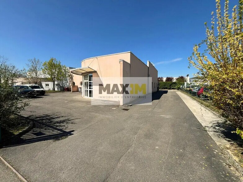 19 Rue Des Grandes Varennes, Ahuy à louer - Photo du bâtiment - Image 1 de 4