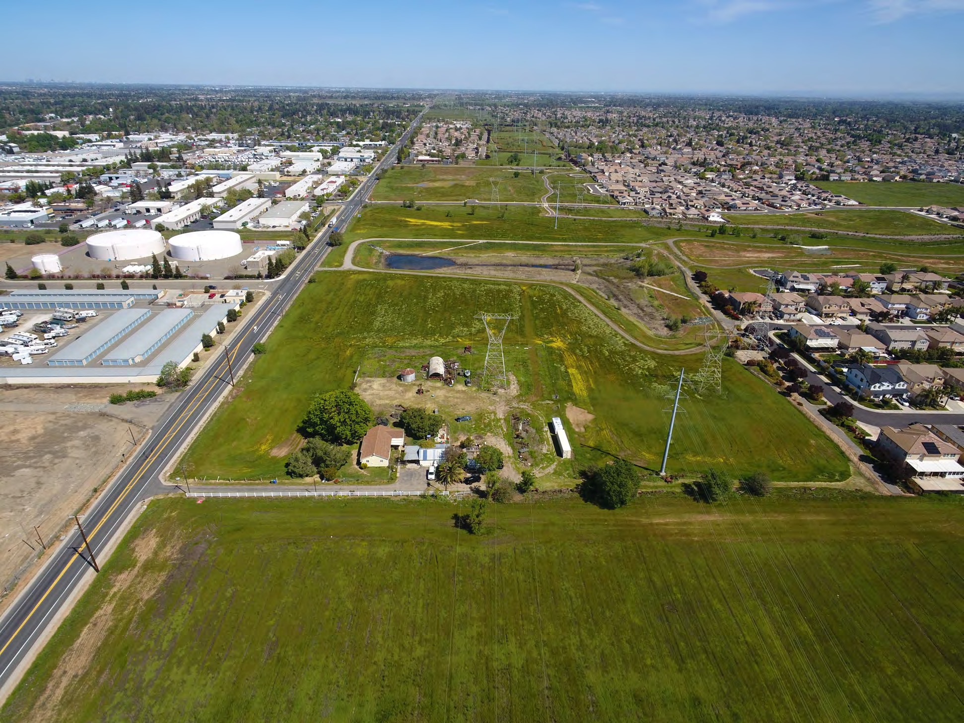 9846 Waterman Rd, Elk Grove, CA for sale Primary Photo- Image 1 of 5