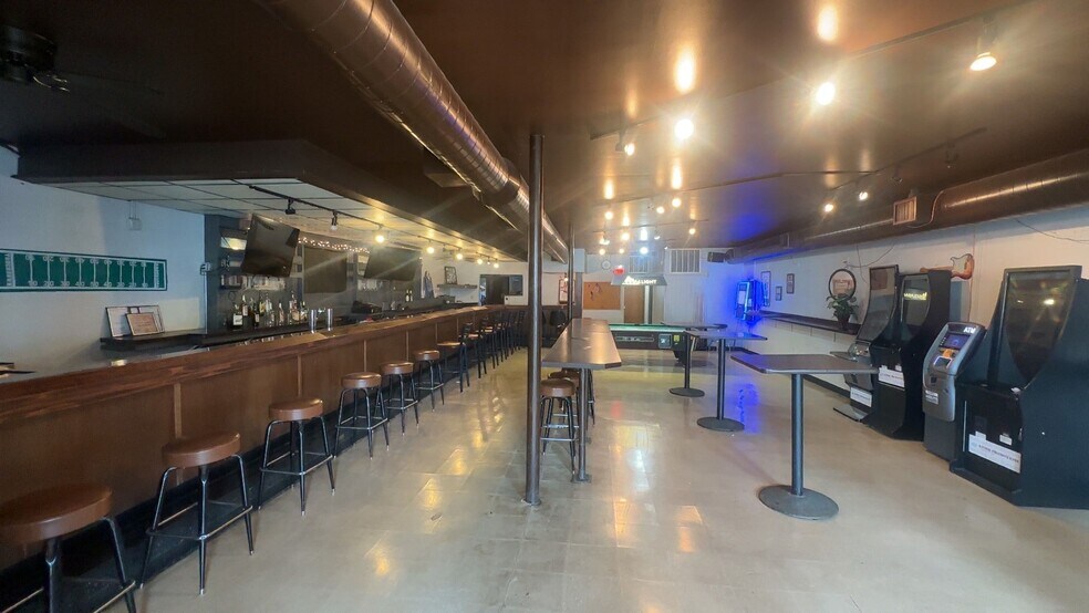 10012 S Western Ave, Chicago, IL à vendre - Photo du bâtiment - Image 2 de 13